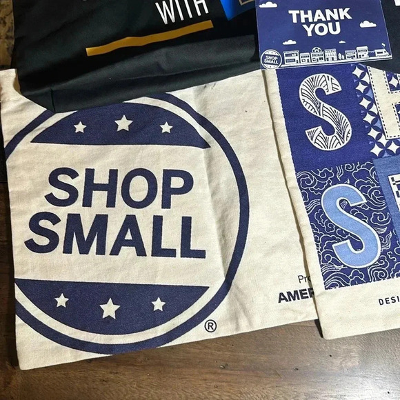 SHOP SMALL BUSINESS SATURDAY Bundle 7 Bags, 1 Card, 12 Stickers, Window Clings - Picture 10 of 16